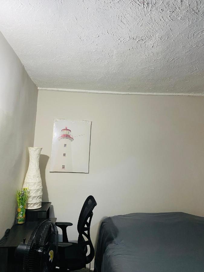 Signature Ii Space Share Canada Apartment